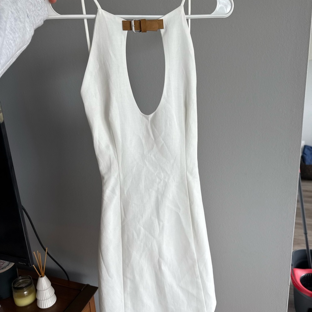 Elegant White Dress with Gold Accent